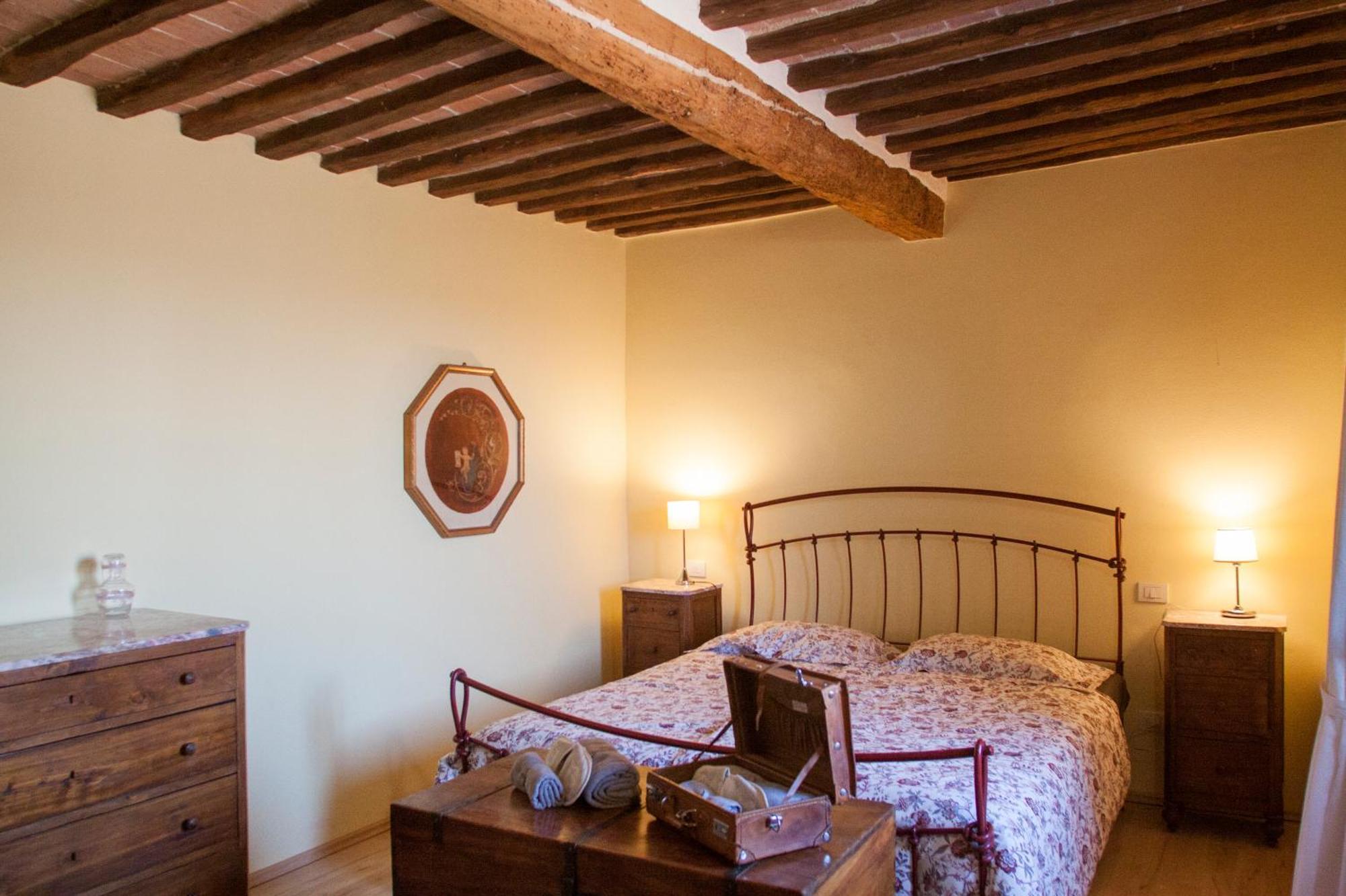 Podere Piazza Casa Dell'Arcivescovo Siena Luaran gambar